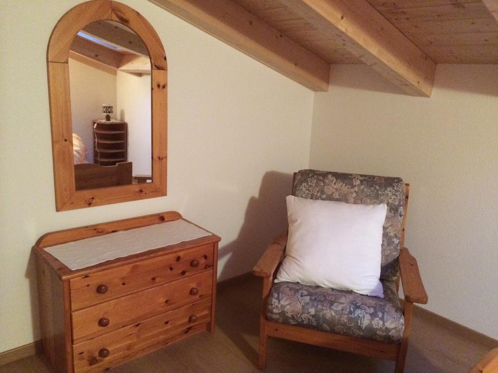 Osteria Del Centro Bed & Breakfast Brusio Ruang foto